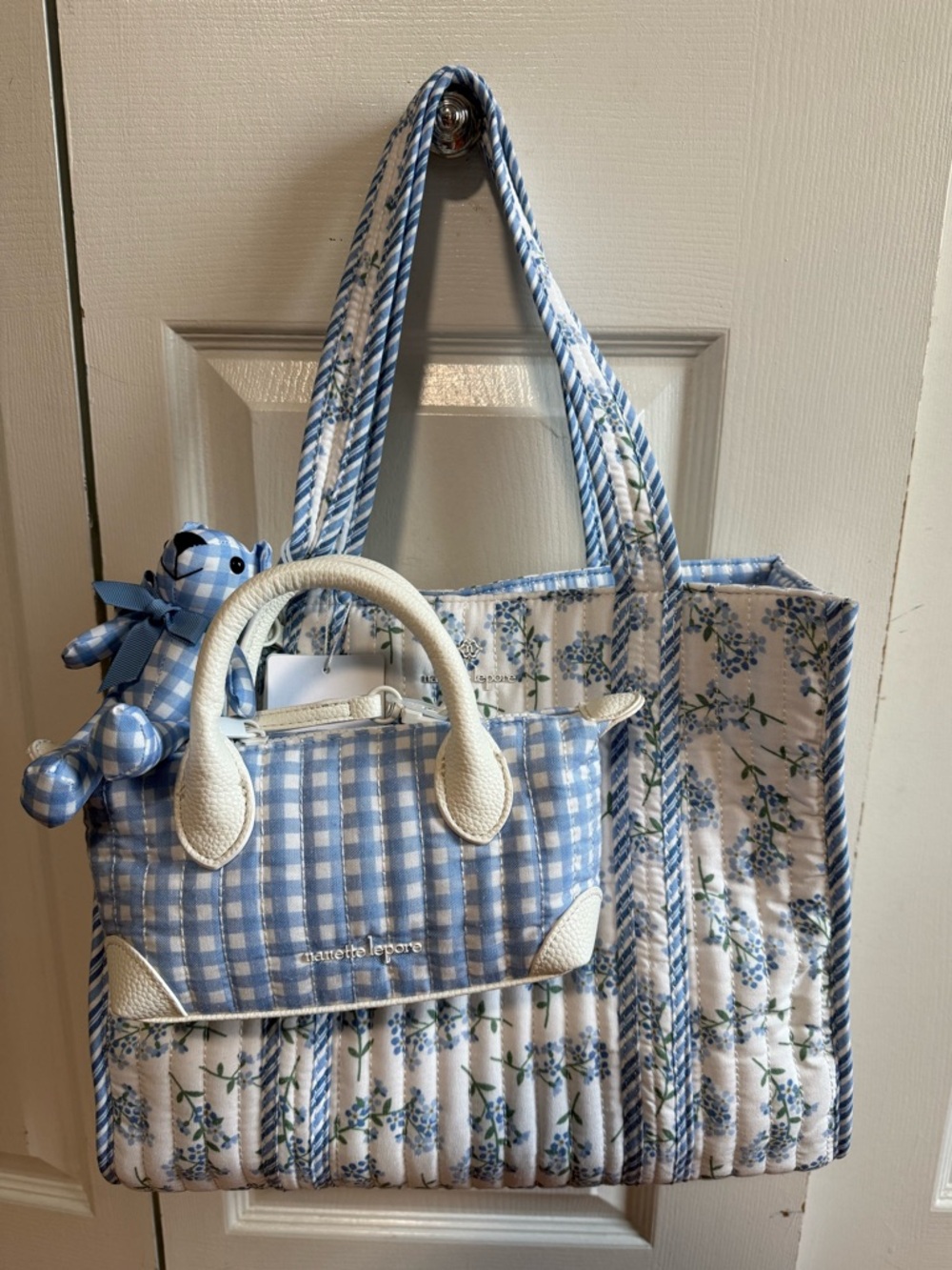 Nanette Lepore Blue Gingham & Floral Quilted Tote with Mini Satchel. NWT 3 piece - Picture 3 of 17